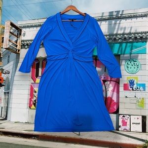 NWOT BCBG Maxazria long sleeve blue 
Dress Mini sz L